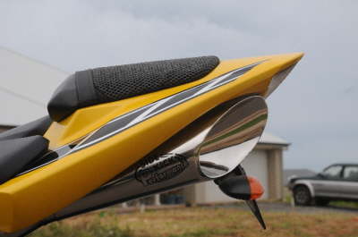 R1 Side